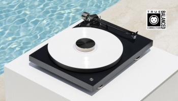 Pro-Ject Debut Pro B Turntable