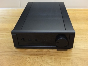 Rega io Integrated Amplifier B Grade  - Serial 089950